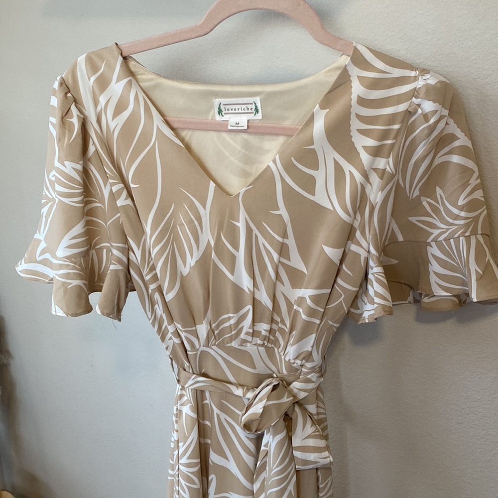 Patterned Dress - Picture 3 of 5